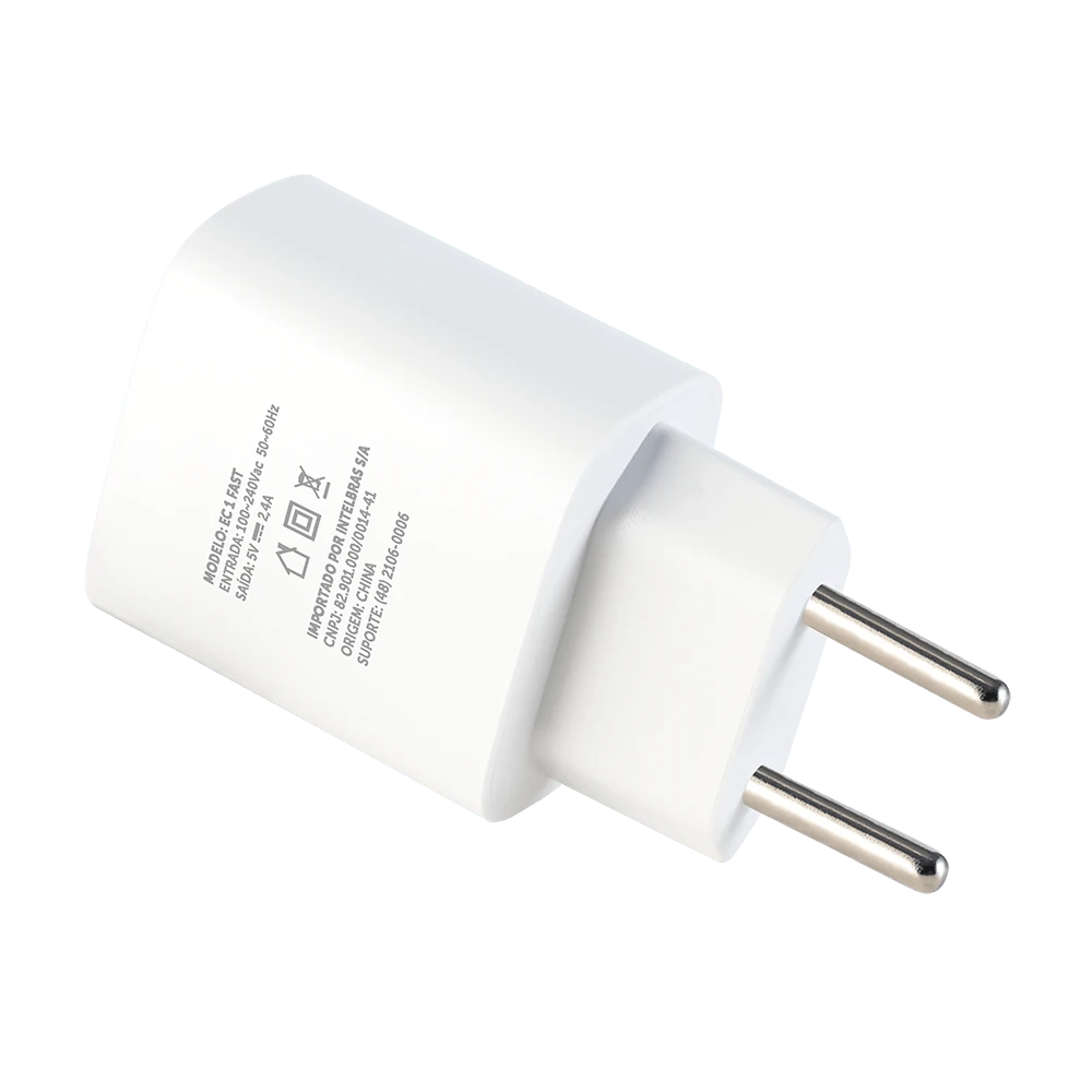 Castro Naves - CARREGADOR USB BRANCO EC 1 FAST BIVOLT - 106139 03